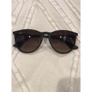 Ray-Ban Erika Classic